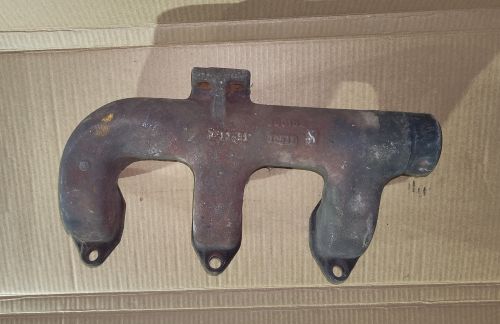 White 2-135 or 2-155 Exhaust Manifold Rear