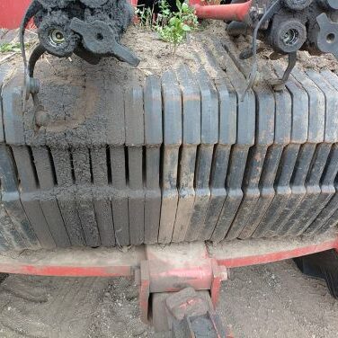 Case IH suitcase weights for 9000 series 1347524C1